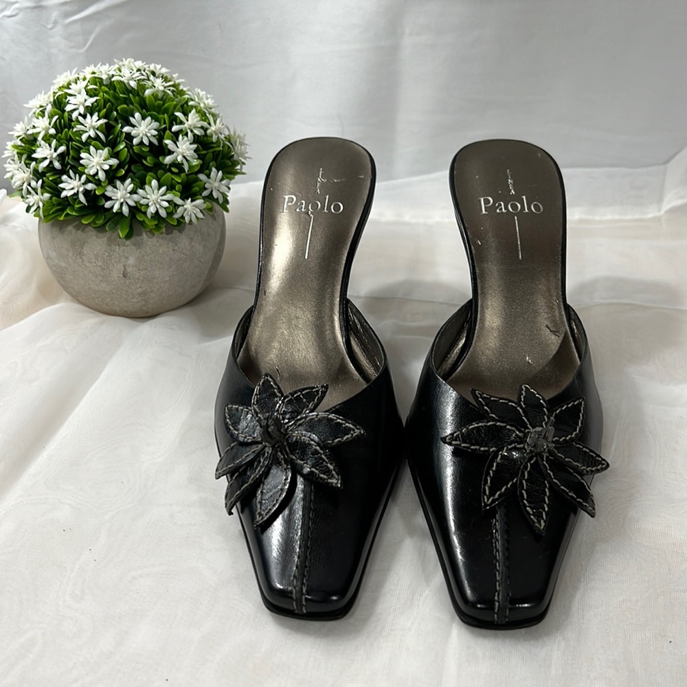 Paola Black Leather Slides, Size 6.5, Previously Loved